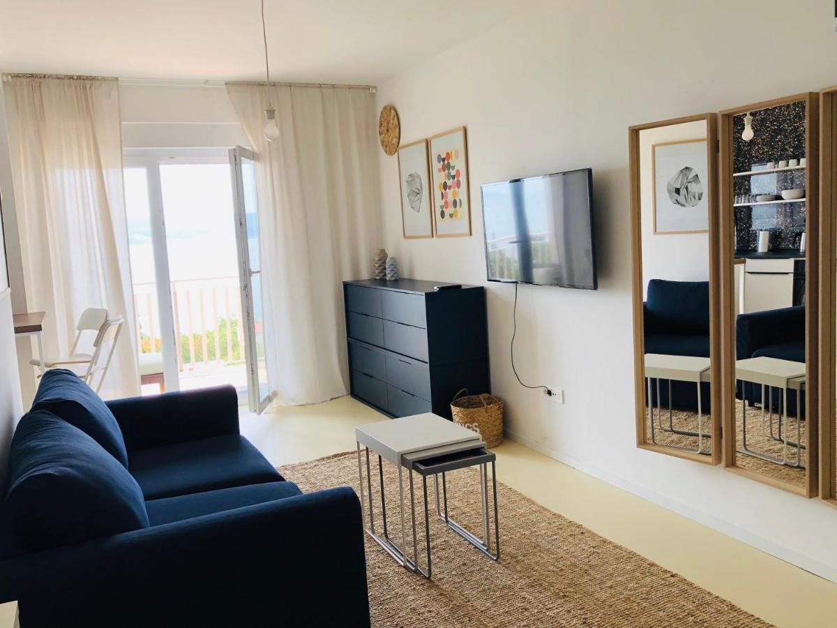 Apartman Meghan Нови-Винодолски Экстерьер фото
